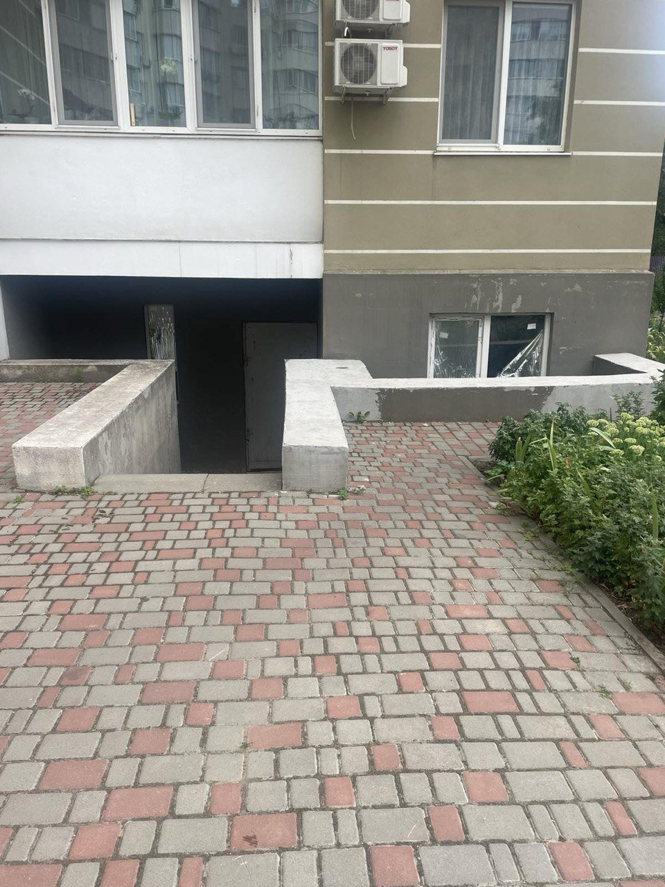 Комерційна нерухомість на вул. Шота Руставели, 90 м², 29 000$ — FAKTOR