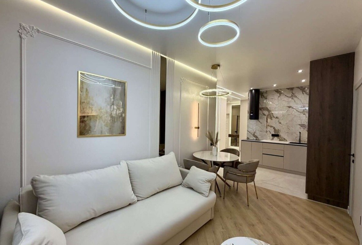 Квартира на вул. Краснова, 64 м², 125 000$ — FAKTOR