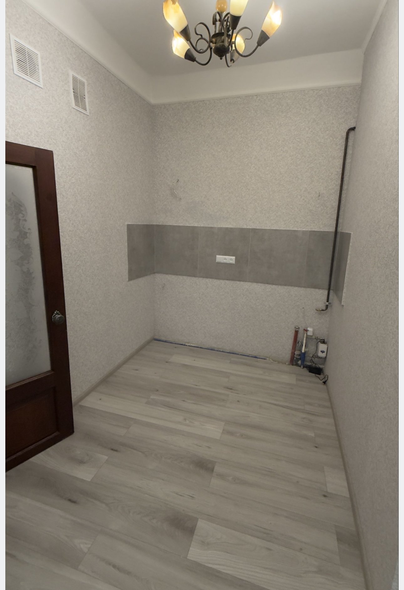 Квартира на вул. Богдана Хмельницкого, 68 м², 59 000$ — FAKTOR