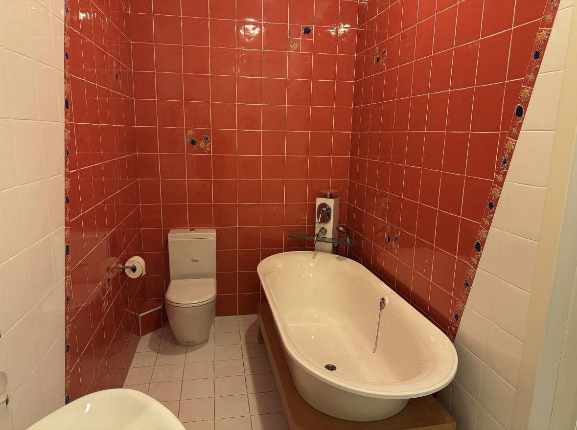 Квартира на ул. Вице-Адмирала Азарова, 146 м², 287 000$ — FAKTOR
