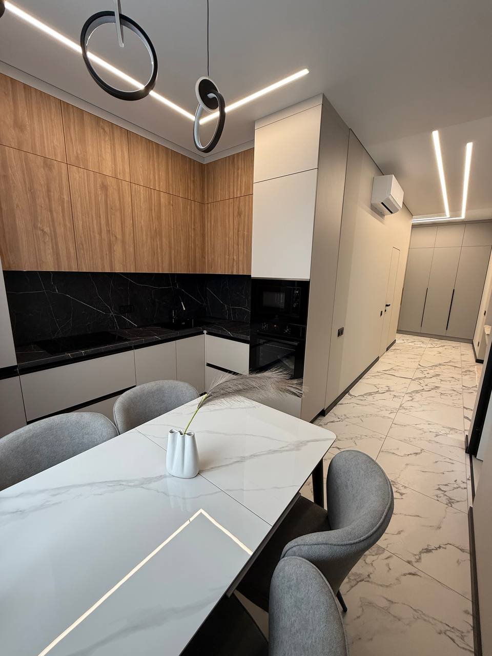 Квартира на вул. Краснова, 61 м², 120 000$ — FAKTOR