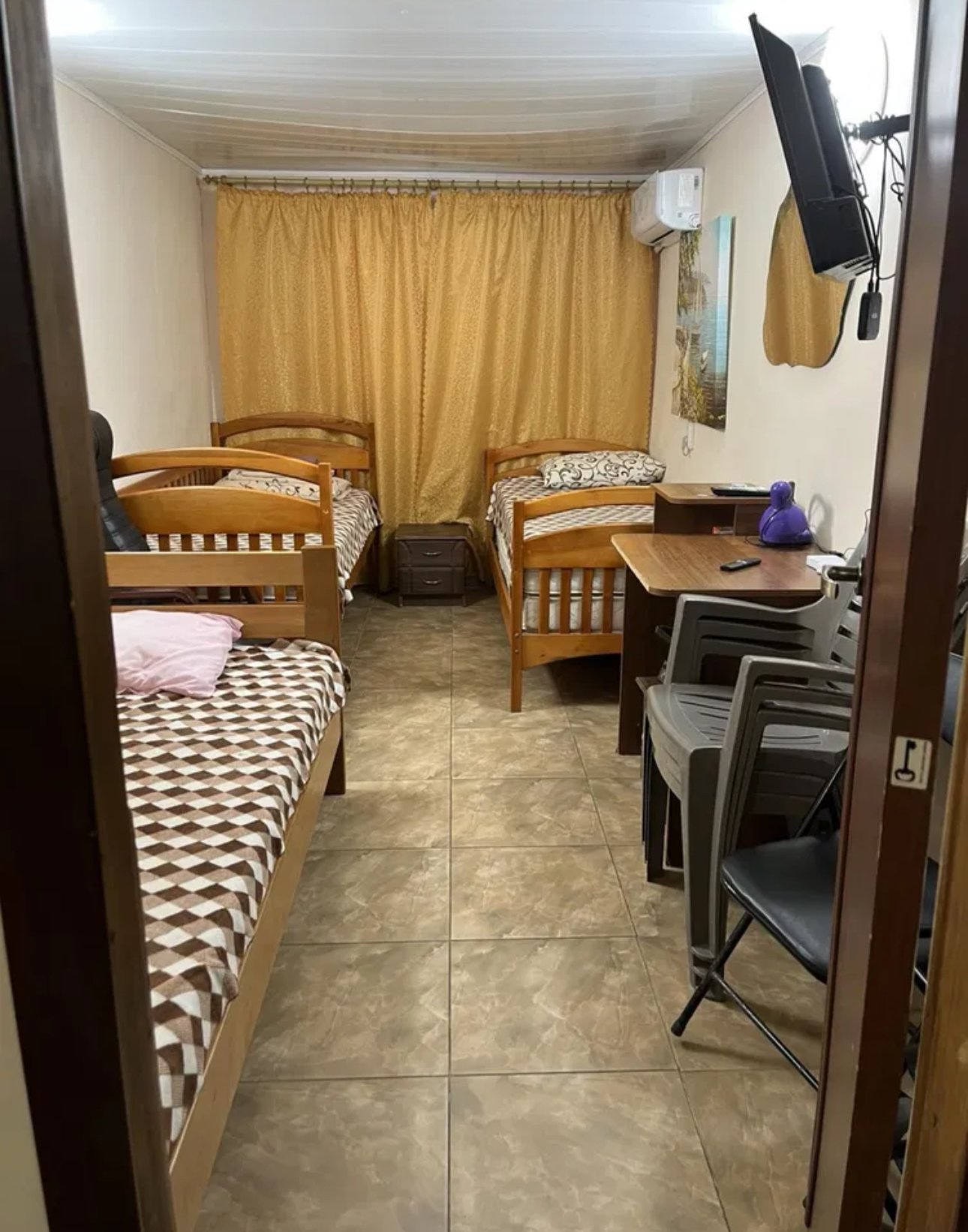 Будинок на вул. Черноморского Казачества, 40 м², 42 000$ — FAKTOR