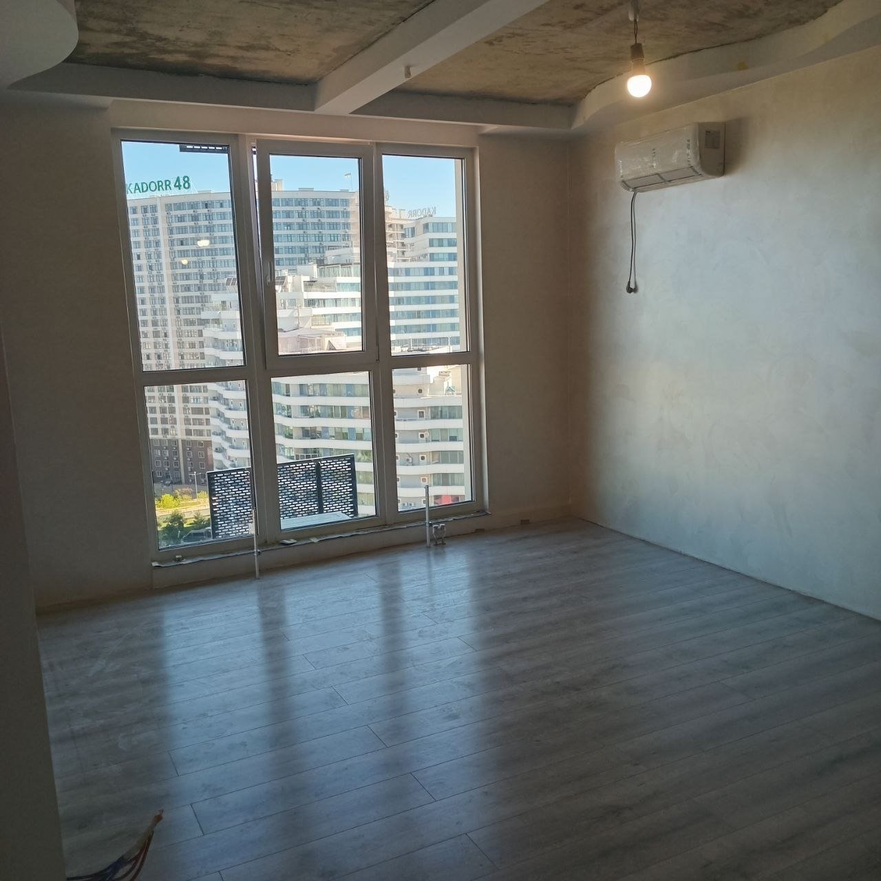 Квартира на вул. Литературная, 39 м², 60 000$ — FAKTOR