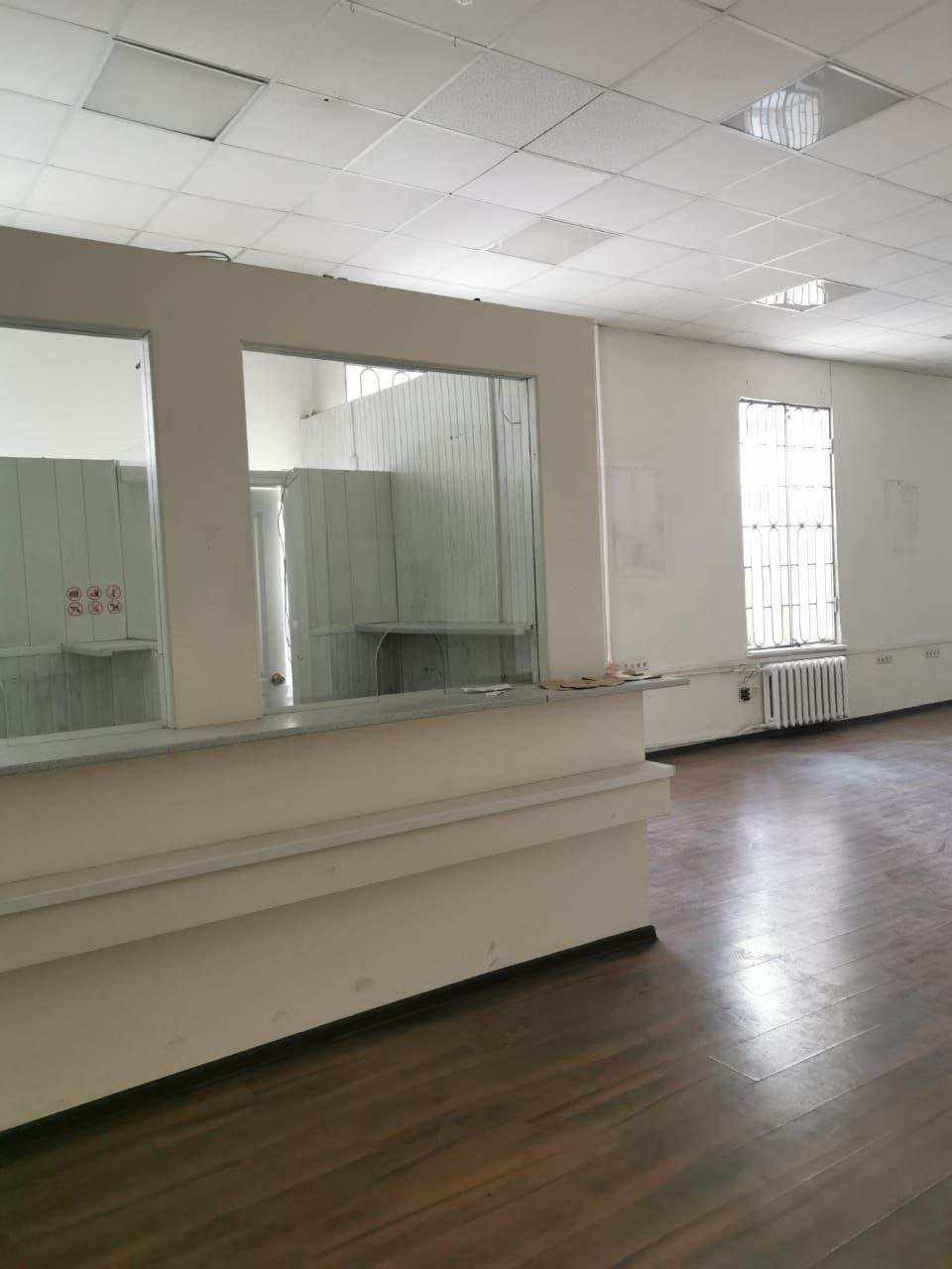 Комерційна нерухомість на вул. Дворянская, 154 м², 350 000$ — FAKTOR
