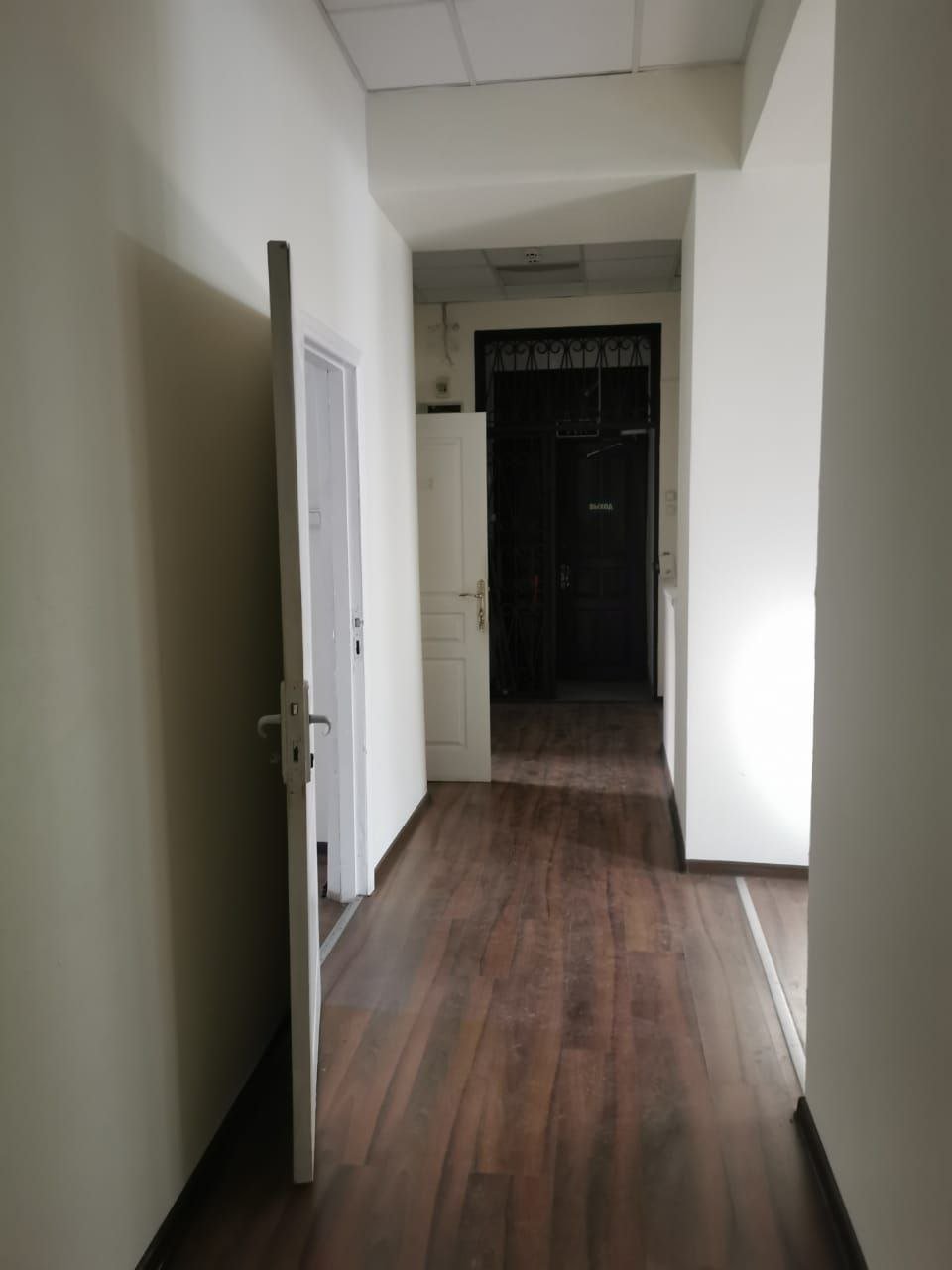 Комерційна нерухомість на вул. Дворянская, 154 м², 350 000$ — FAKTOR