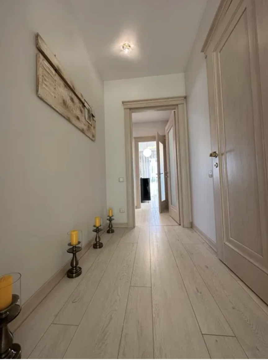 Квартира на вул. Отрадная, 176 м², 540 000$ — FAKTOR