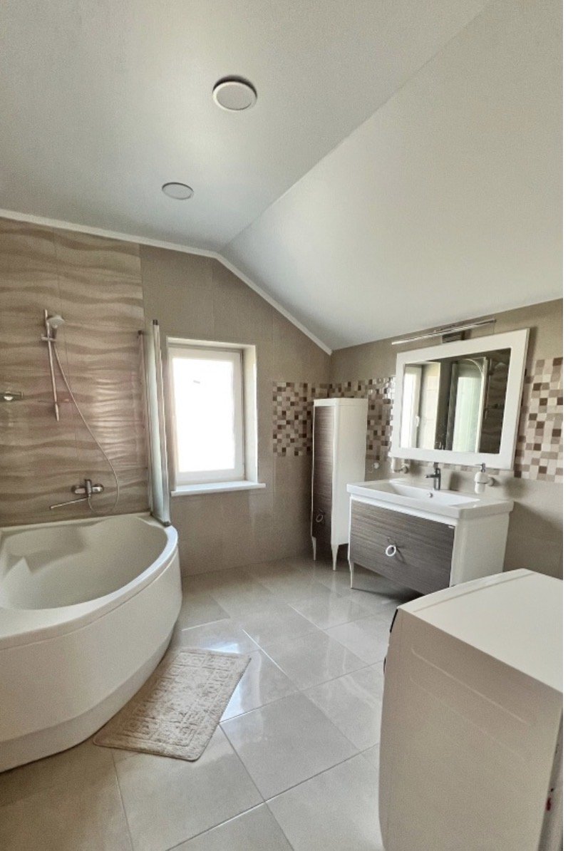 Будинок на вул. Марковская, 312 м², 300 000$ — FAKTOR