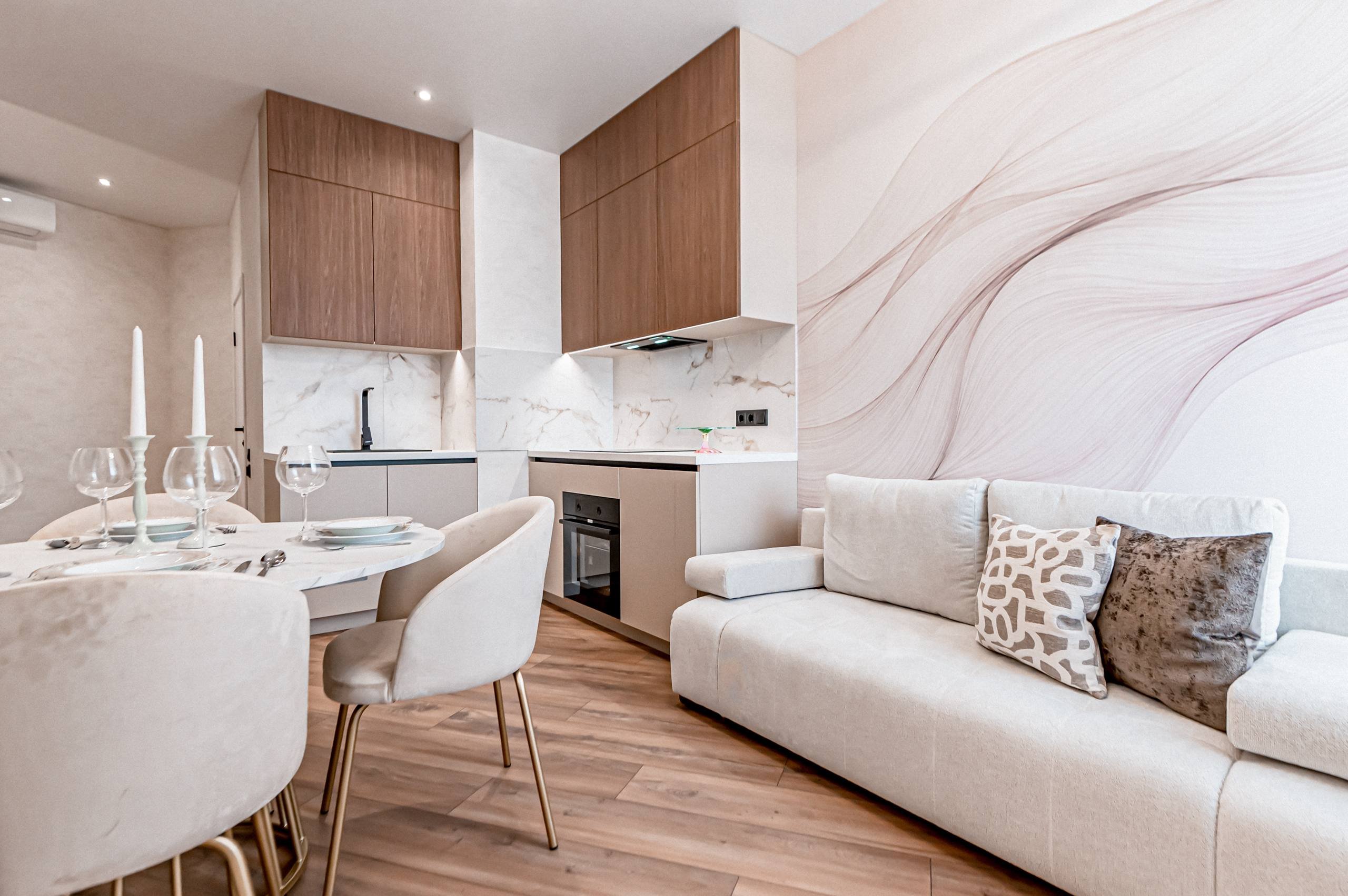 Квартира на вул. Краснова, 65 м², 131 176$ — FAKTOR