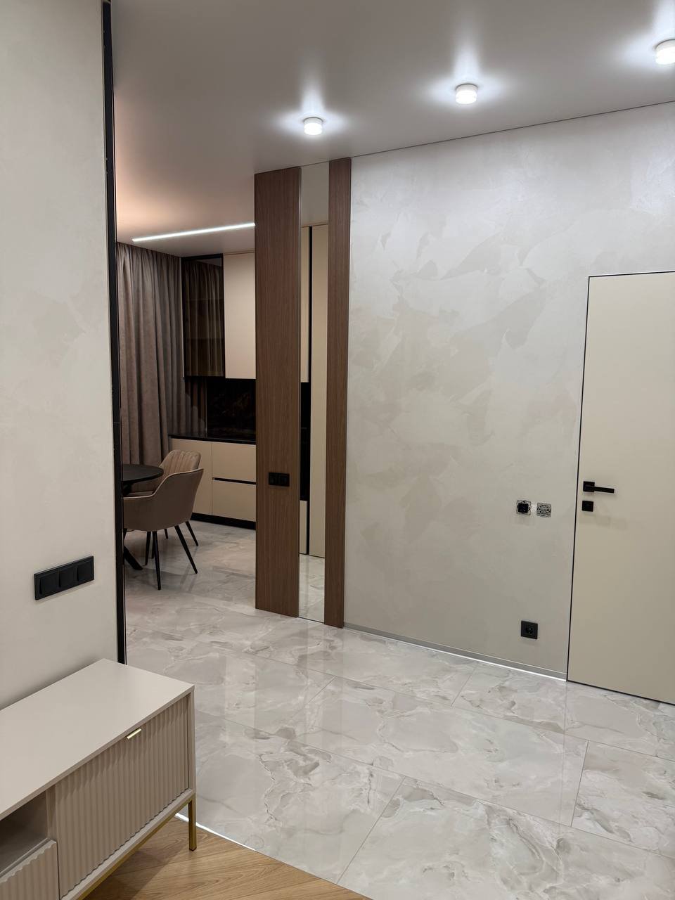 Квартира на вул. Каманина, 46 м², 120 000$ — FAKTOR