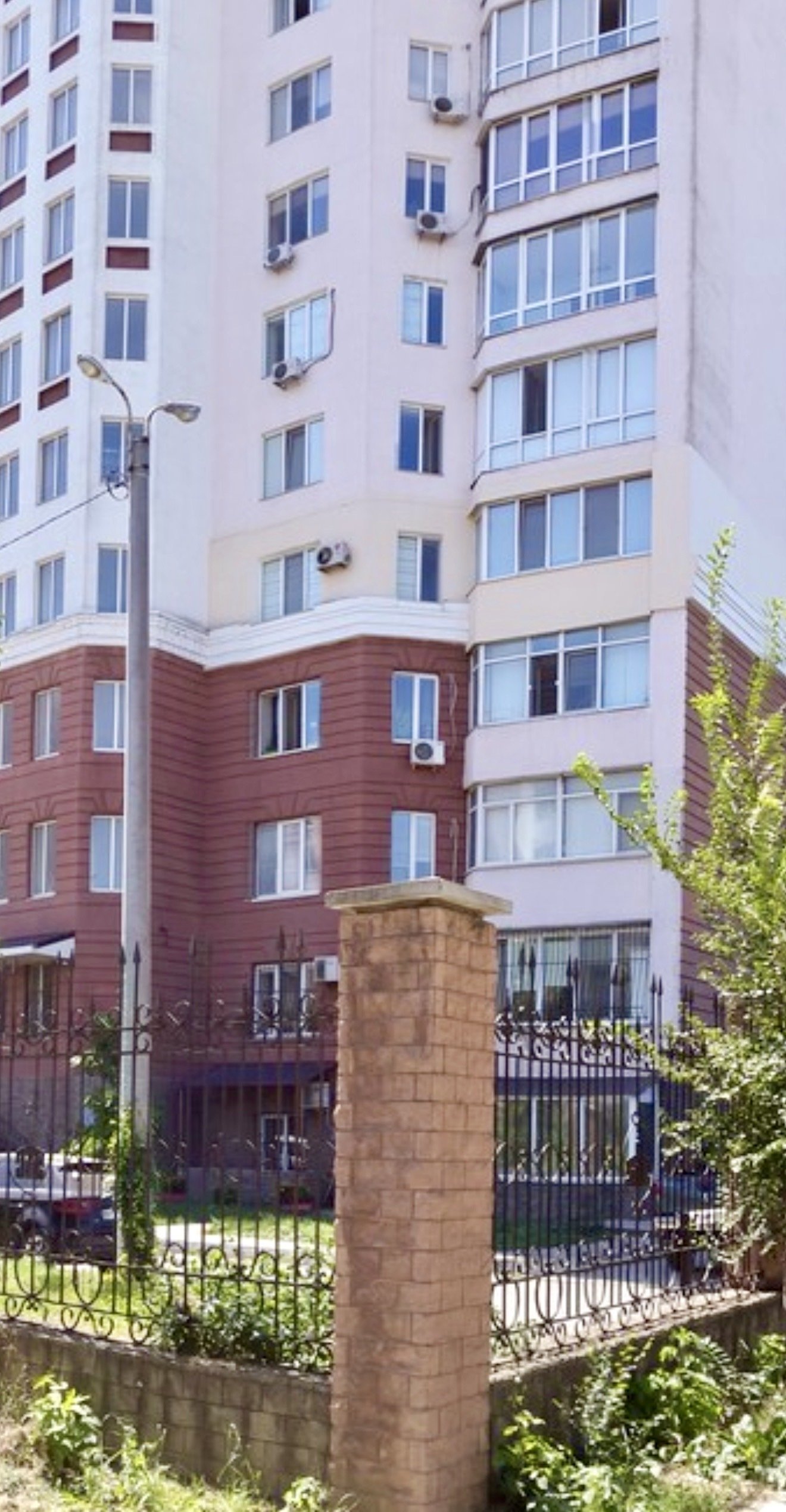 Квартира на вул. Хантадзе, 146 м², 150 000$ — FAKTOR
