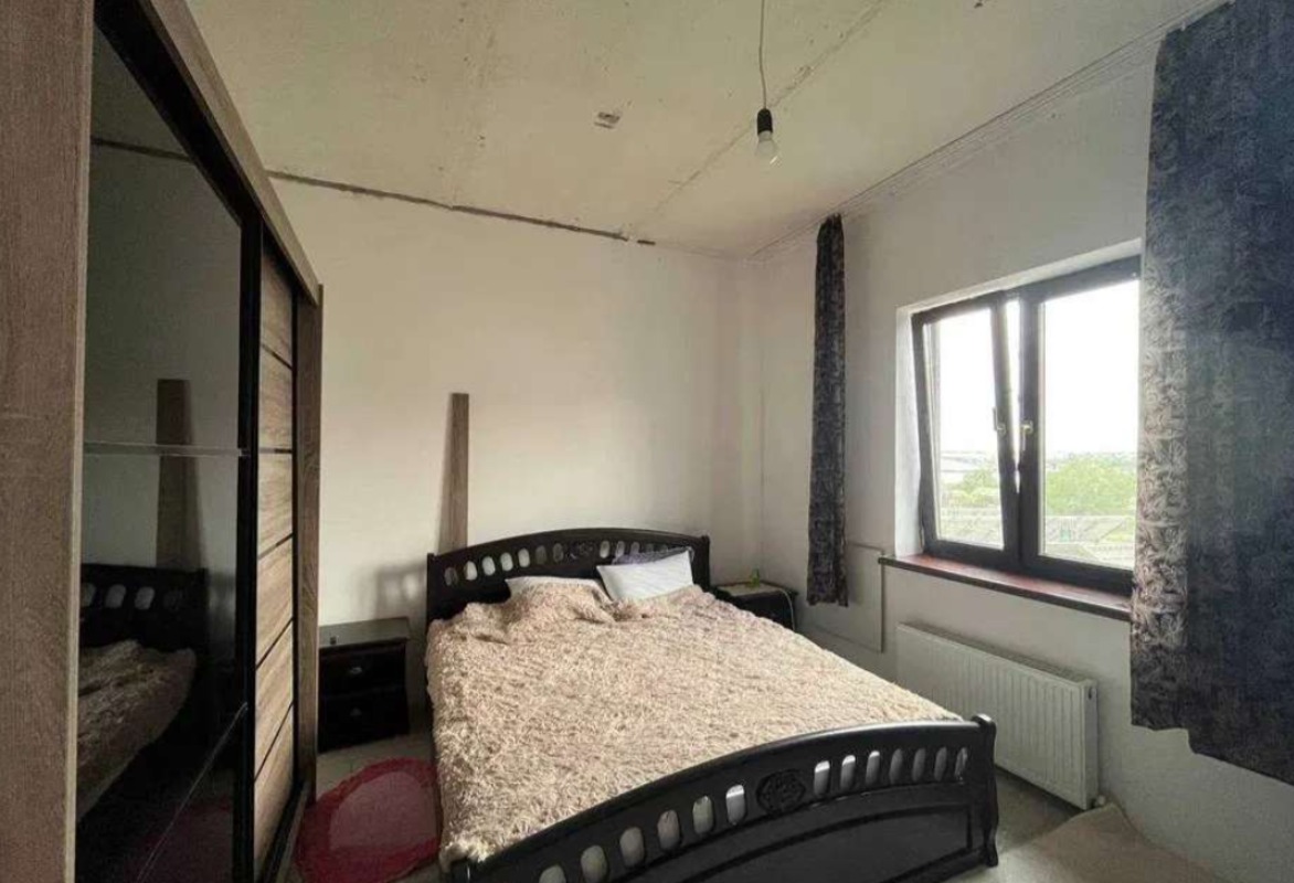 Будинок на вул. Новая, 198 м², 60 000$ — FAKTOR