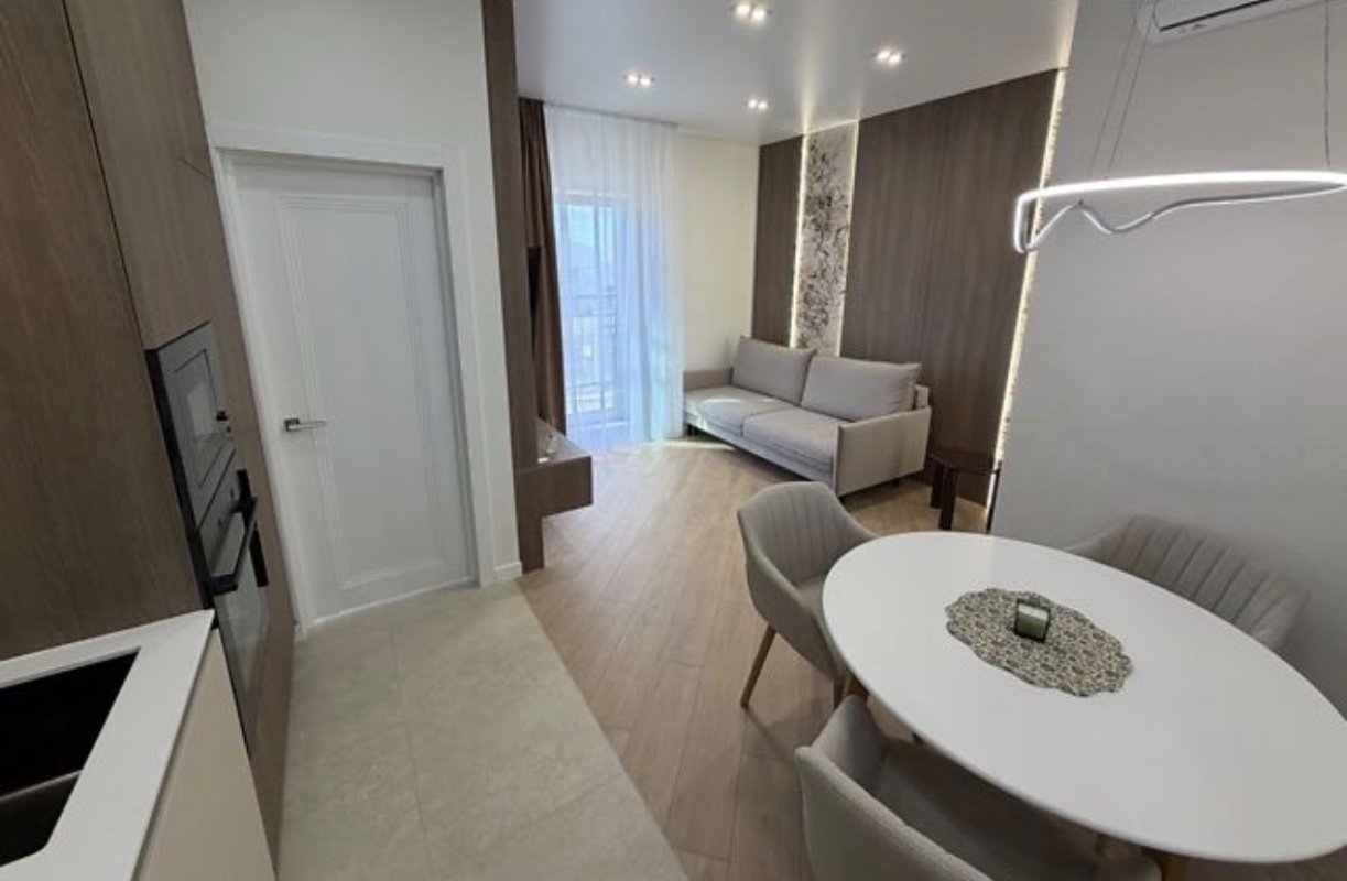 Квартира на вул. Краснова, 53 м², 112 000$ — FAKTOR