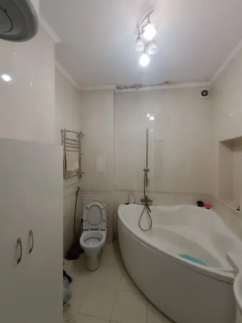 Квартира на вул. Михаила Грушевского, 74 м², 74 000$ — FAKTOR