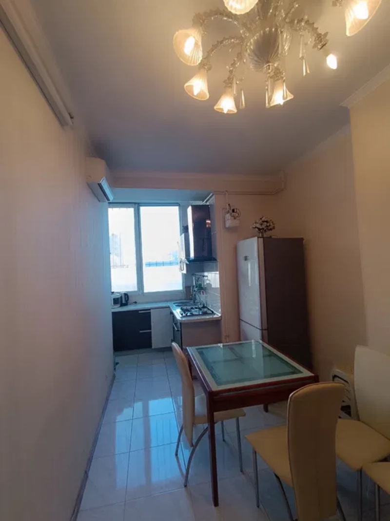 Квартира на вул. Михаила Грушевского, 74 м², 74 000$ — FAKTOR