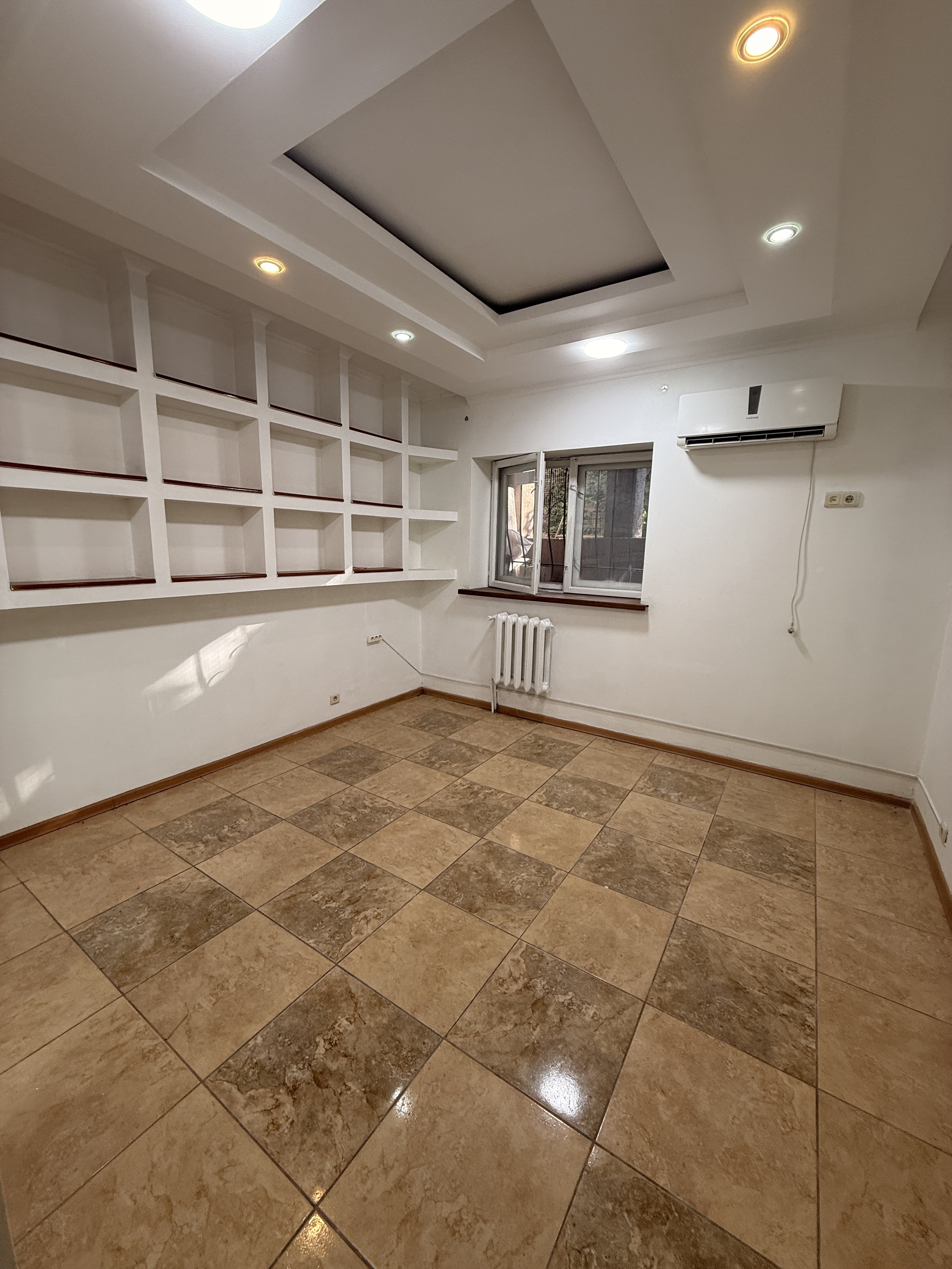 Квартира на вул. Шампанский пер., 91 м², 60 000$ — FAKTOR