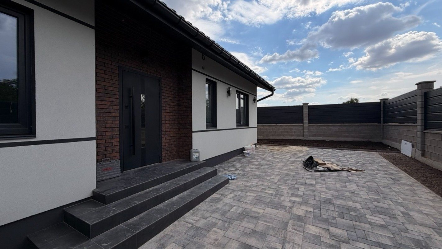Будинок на вул. Зализняка, 132 м², 120 000$ — FAKTOR