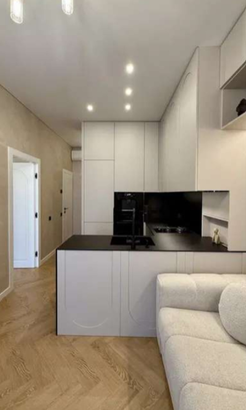 Квартира на вул. Фонтанская дорога (Киевский), 42 м², 149 572$ — FAKTOR