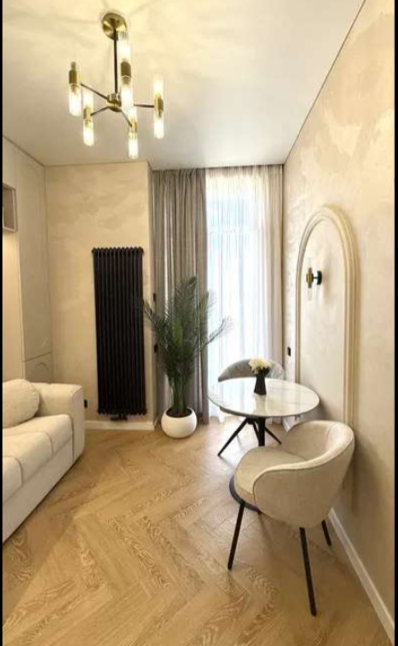 Квартира на вул. Фонтанская дорога (Киевский), 42 м², 149 572$ — FAKTOR