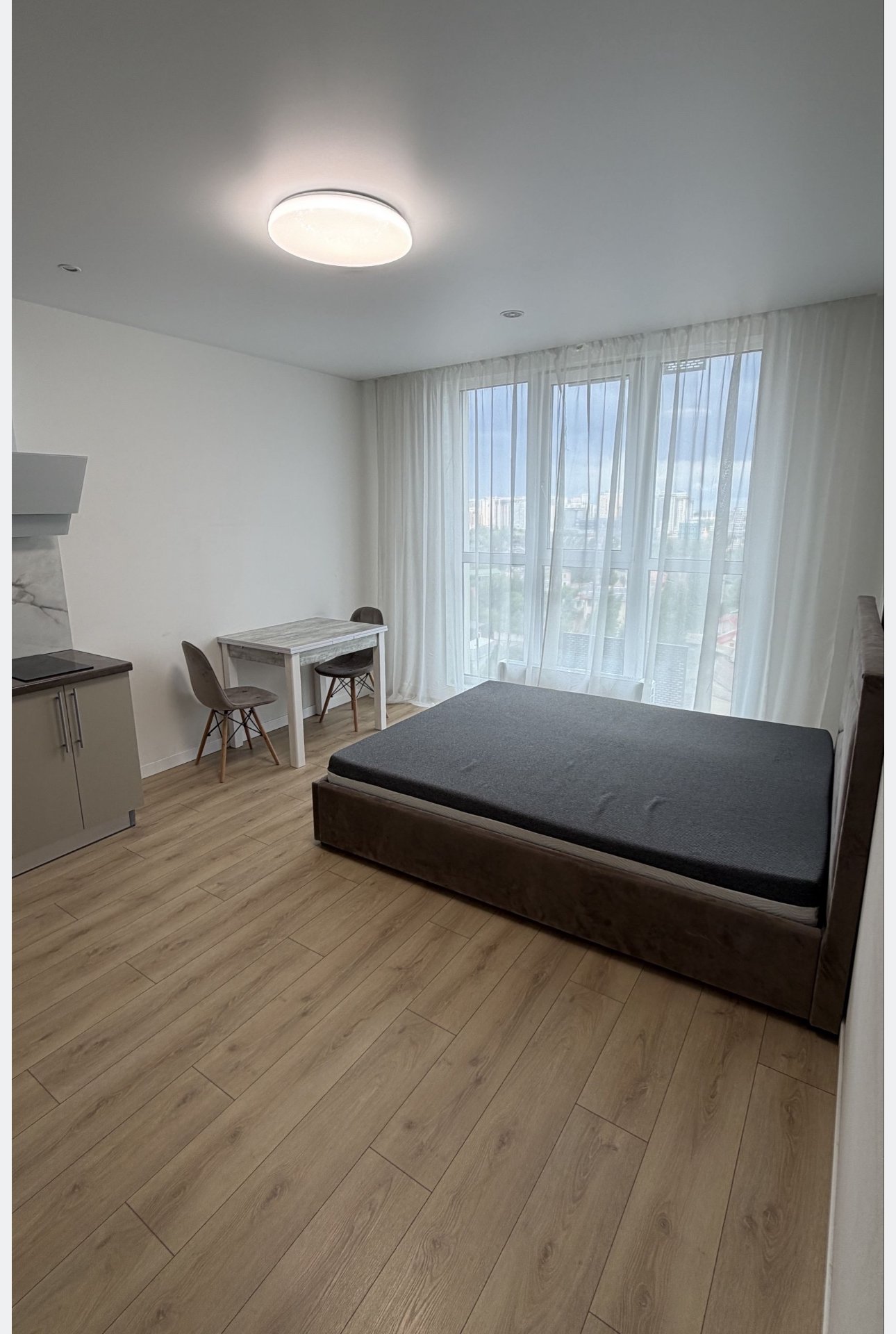 Квартира на вул. Литературная, 26 м², 60 000$ — FAKTOR
