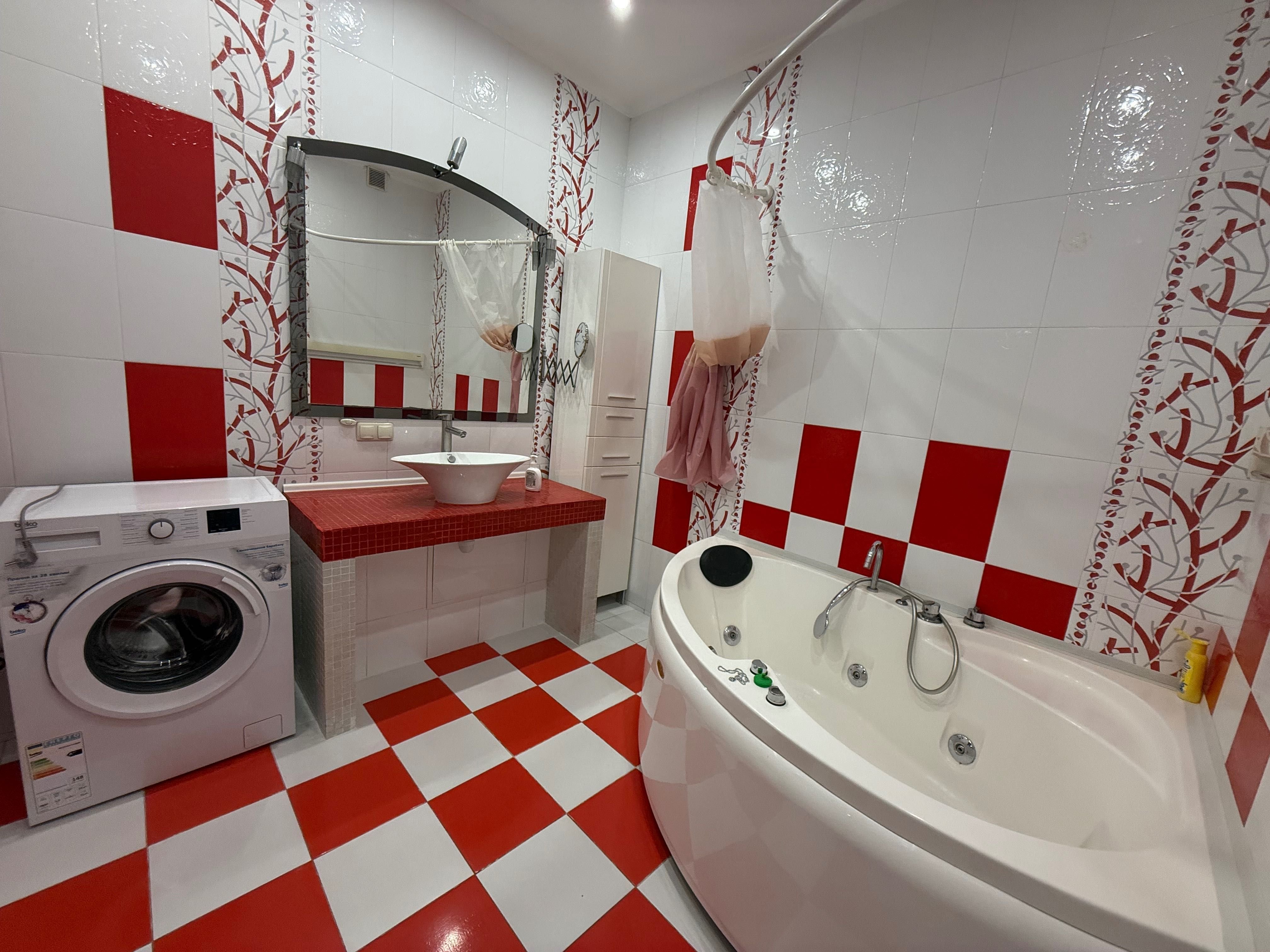 Квартира на вул. Среднефонтанская, 68 м², 62 000$ — FAKTOR