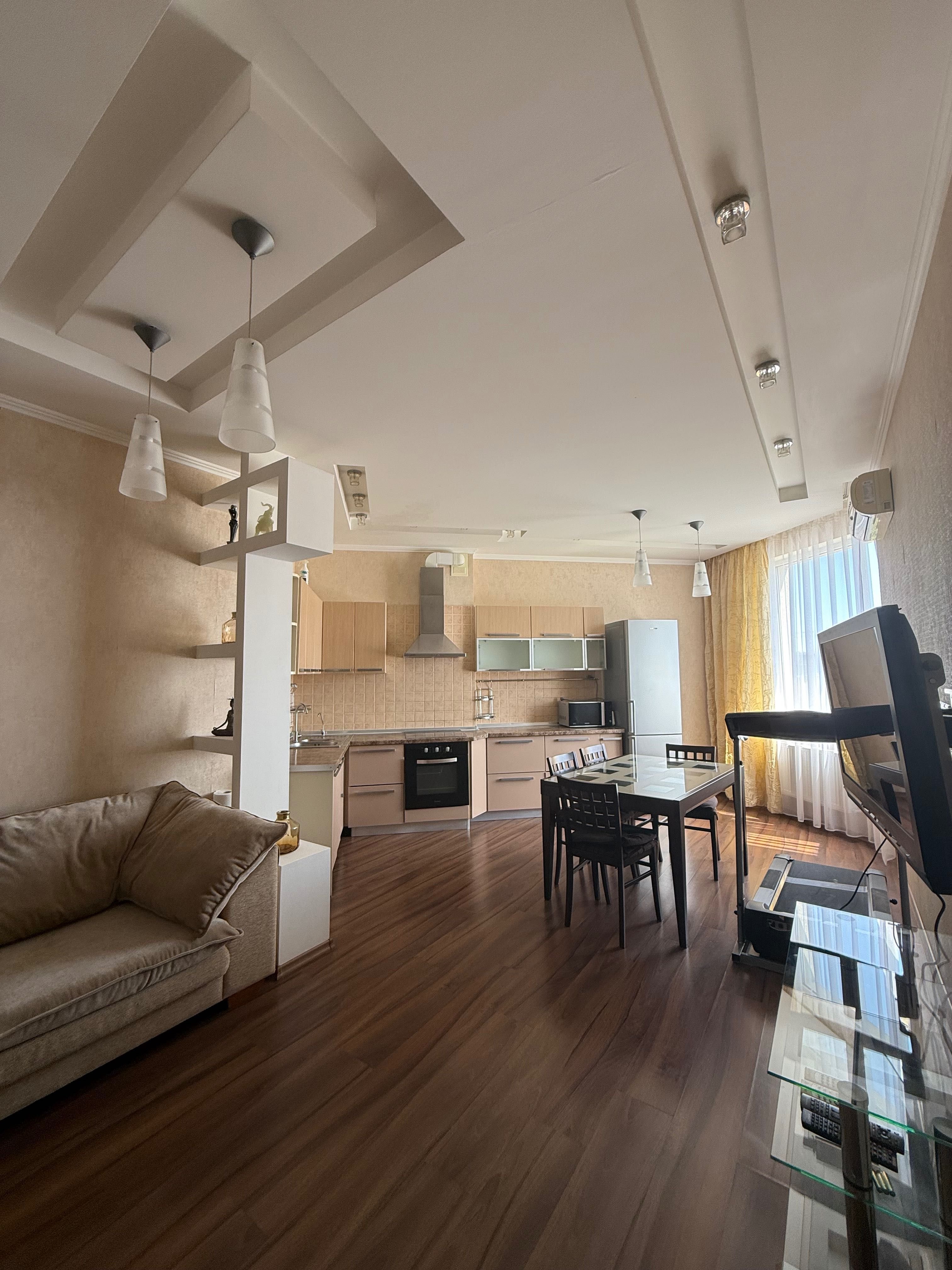 Квартира на вул. Среднефонтанская, 68 м², 62 000$ — FAKTOR