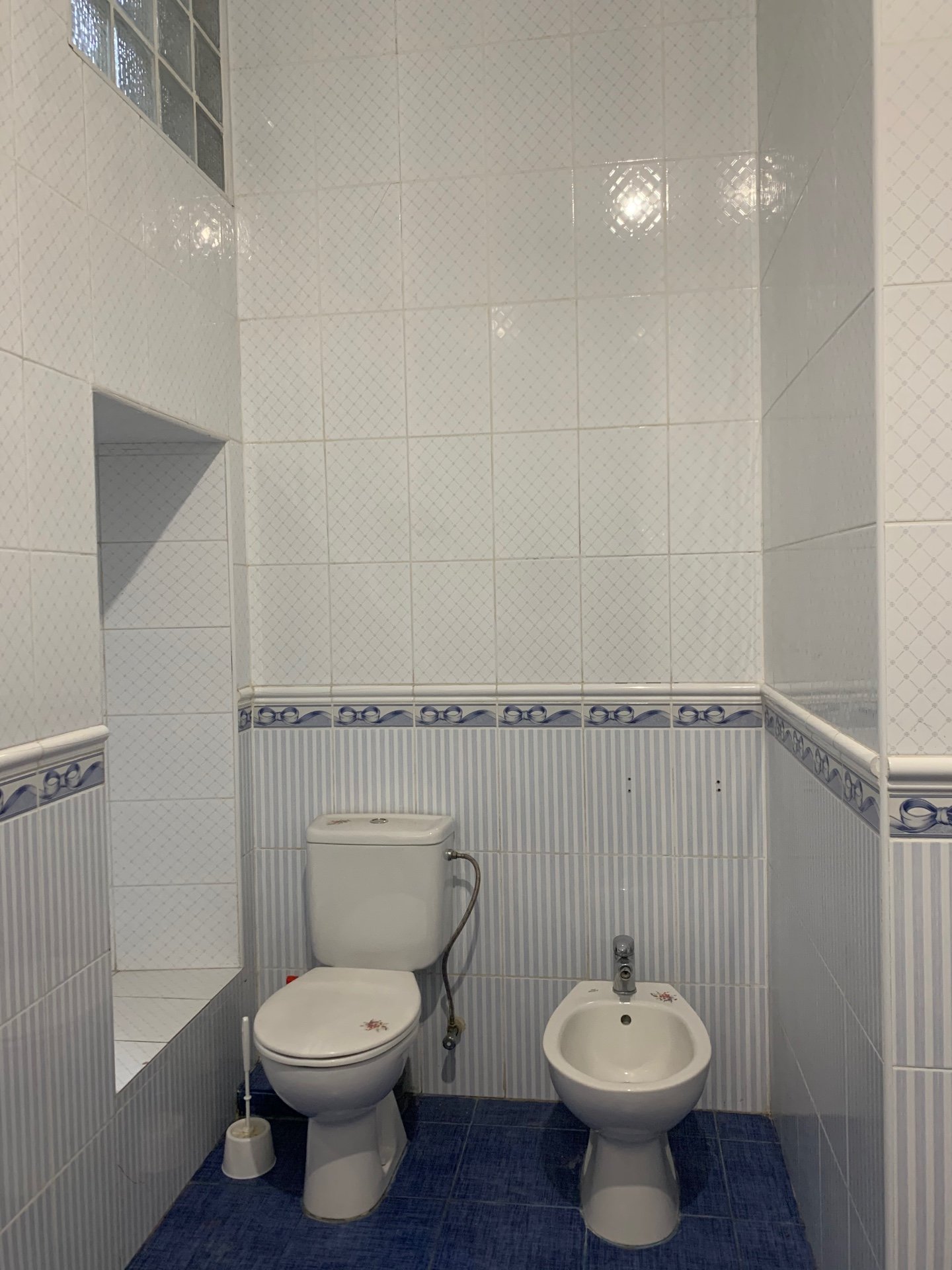 Квартира на вул. Вице-Адмирала Жукова, 100 м², 150 000$ — FAKTOR