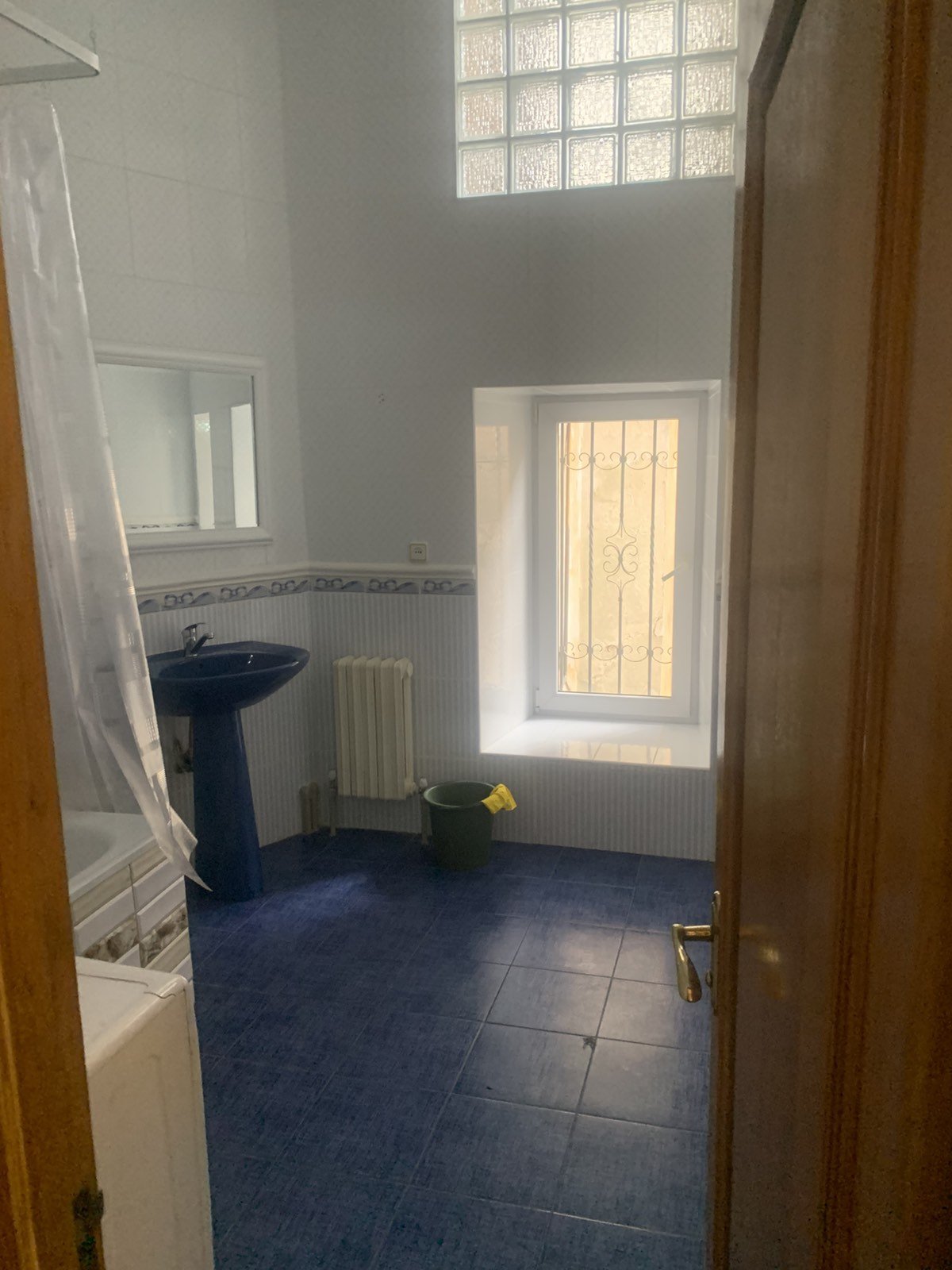 Квартира на вул. Вице-Адмирала Жукова, 100 м², 150 000$ — FAKTOR