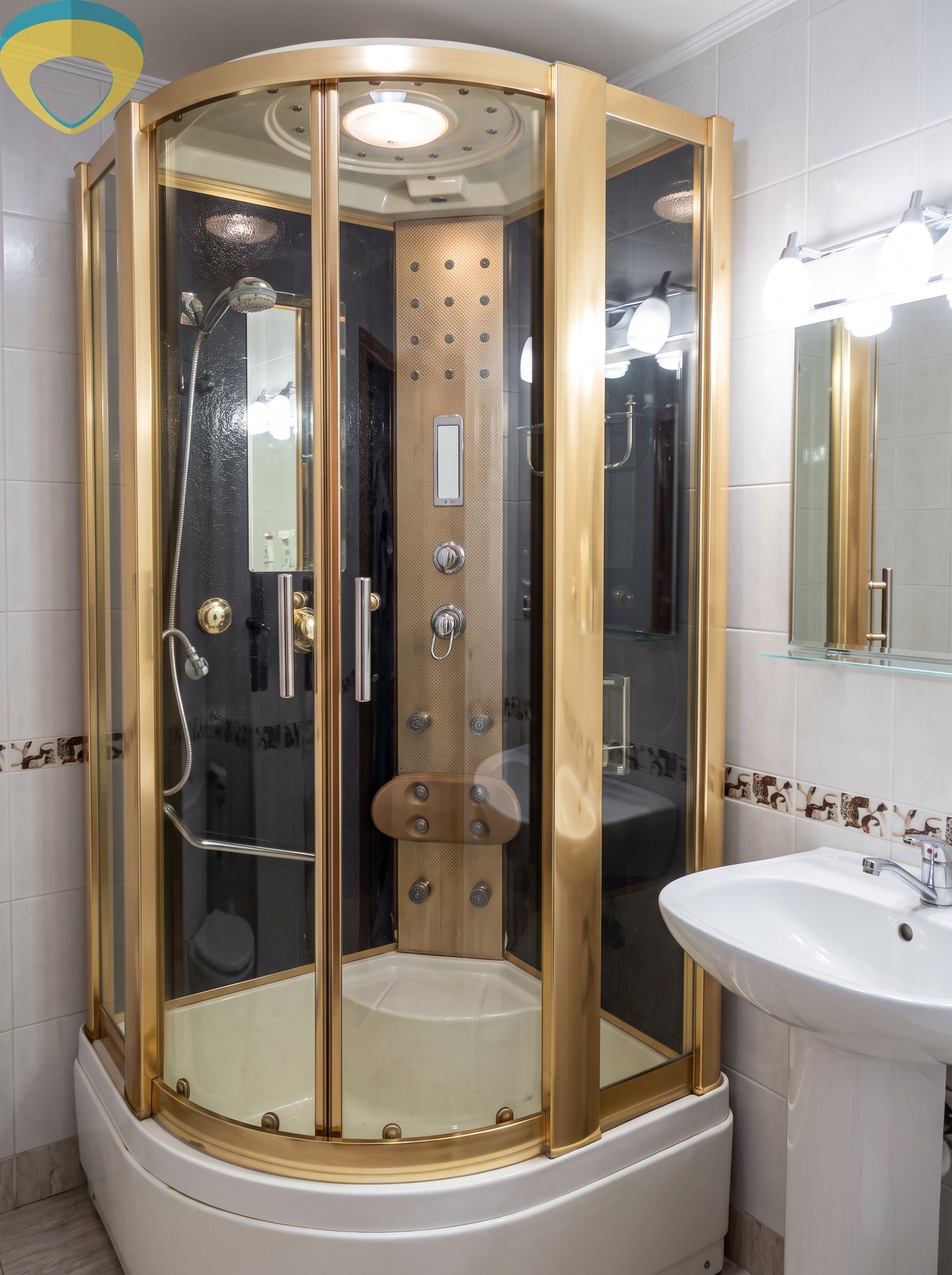 Квартира на вул. Тополевая, 135 м², 80 000$ — FAKTOR