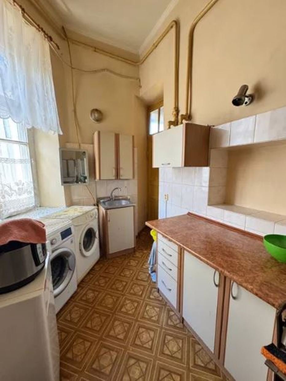 Квартира на вул. Новосельского, 30 м², 15 000$ — FAKTOR