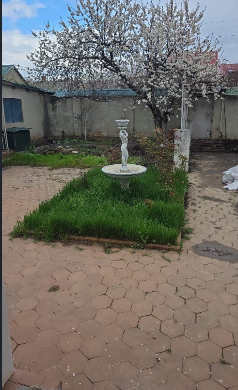 Будинок на вул. Ефима Геллера, 165 м², 219 900$ — FAKTOR