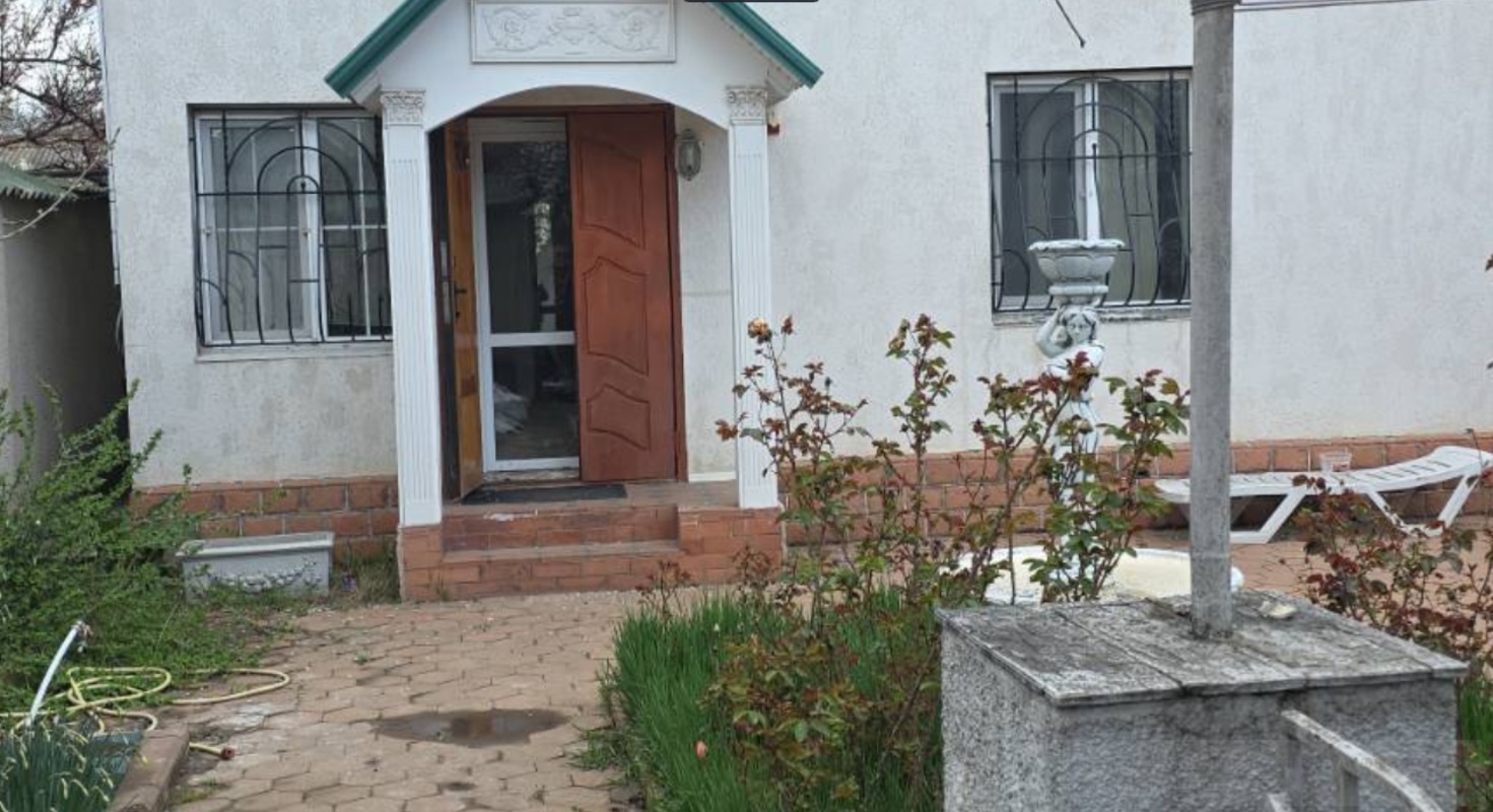 Будинок на вул. Ефима Геллера, 165 м², 219 900$ — FAKTOR