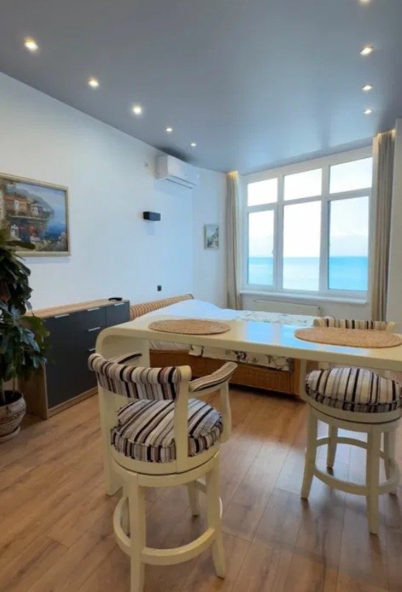 Квартира на ул. Мореходный пер, 34 м², 80 000$ — FAKTOR