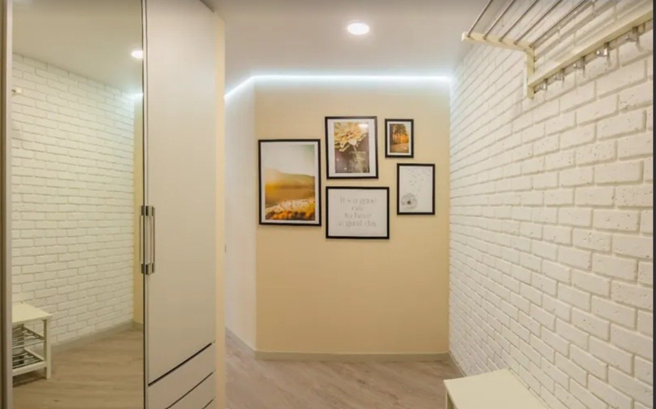 Квартира на ул. Литературная, 47 м², 74 500$ — FAKTOR