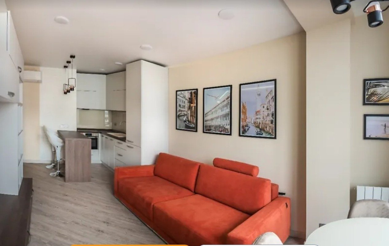 Квартира на ул. Литературная, 47 м², 74 500$ — FAKTOR