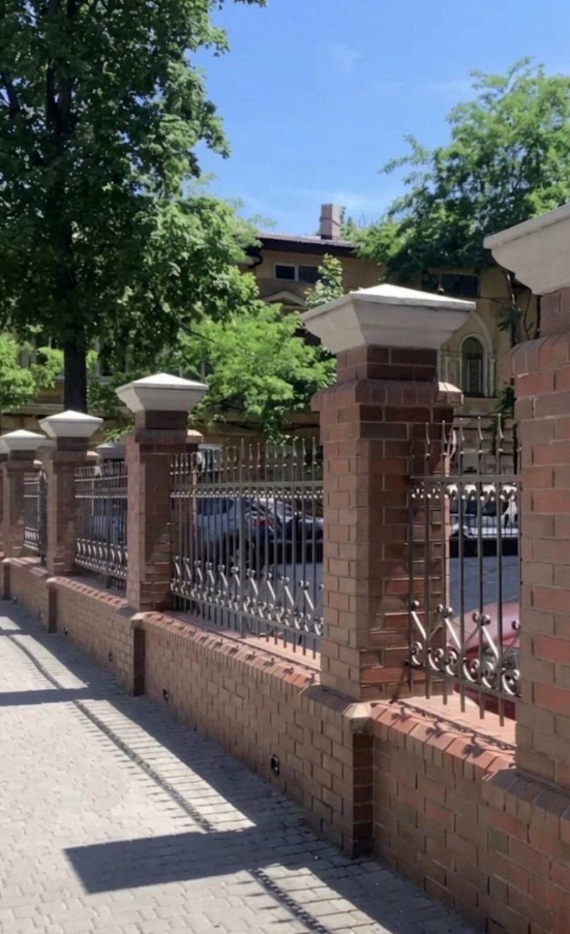 Квартира на ул. Отрадная, 144 м², 300 000$ — FAKTOR