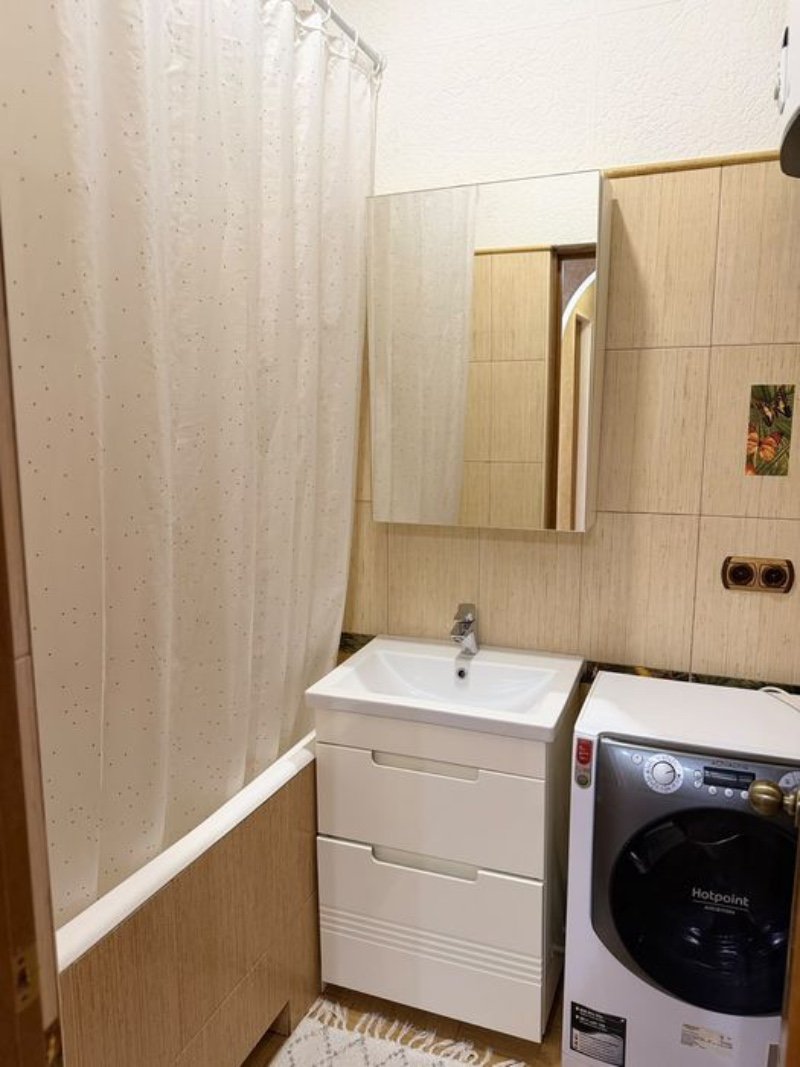 Квартира на вул. Среднефонтанская, 57 м², 69 000$ — FAKTOR