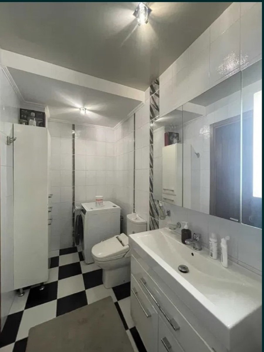 Будинок на вул. Клубничный переулок, 370 м², 350 000$ — FAKTOR