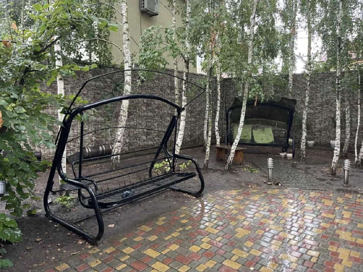 Будинок на вул. Клубничный переулок, 370 м², 350 000$ — FAKTOR