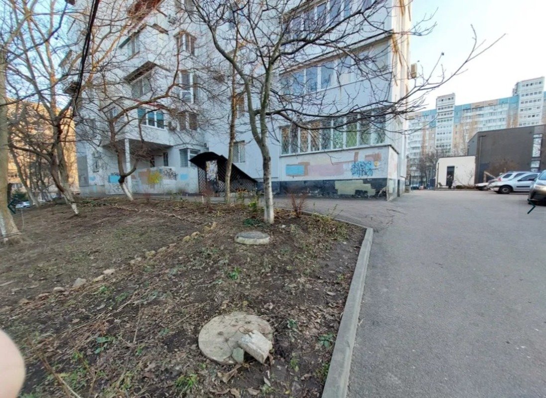 Квартира на вул. Ильфа и Петрова, 37 м², 38 500$ — FAKTOR