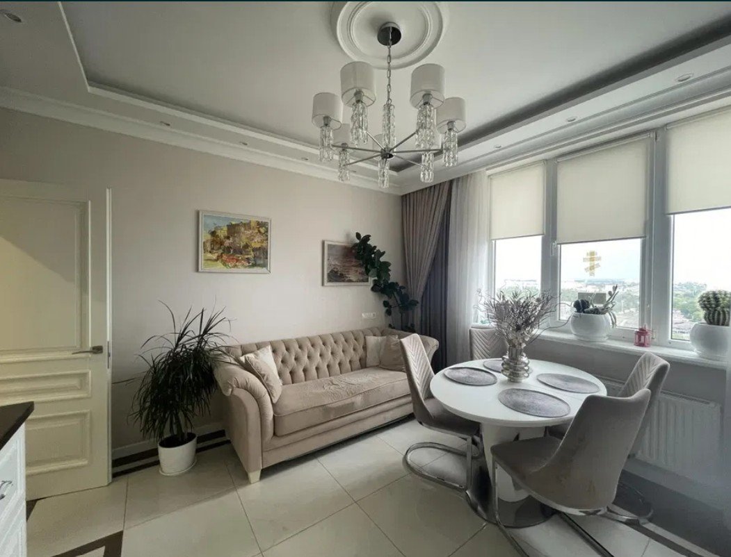 Квартира на вул. Среднефонтанская, 74 м², 132 500$ — FAKTOR