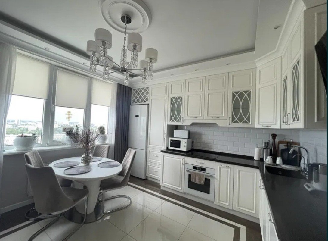 Квартира на вул. Среднефонтанская, 74 м², 132 500$ — FAKTOR