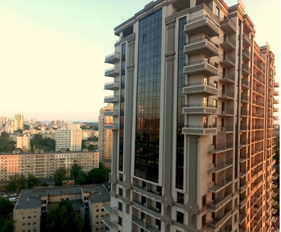 Квартира на вул. Фонтанская дорога (Приморский), 76 м², 86 000$ — FAKTOR