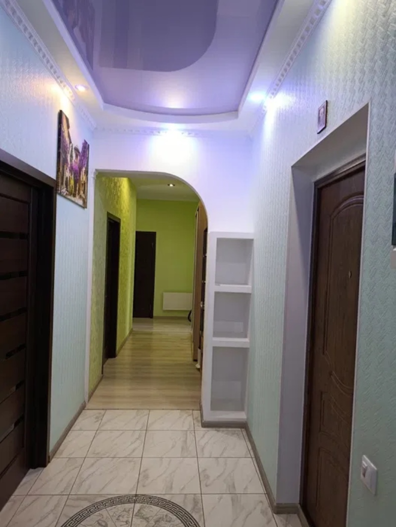 Квартира на вул. Педагогическая, 98 м², 120 000$ — FAKTOR