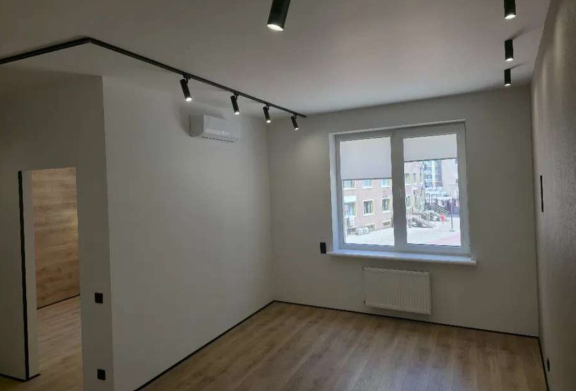 Квартира на вул. Каманина, 38 м², 75 000$ — FAKTOR