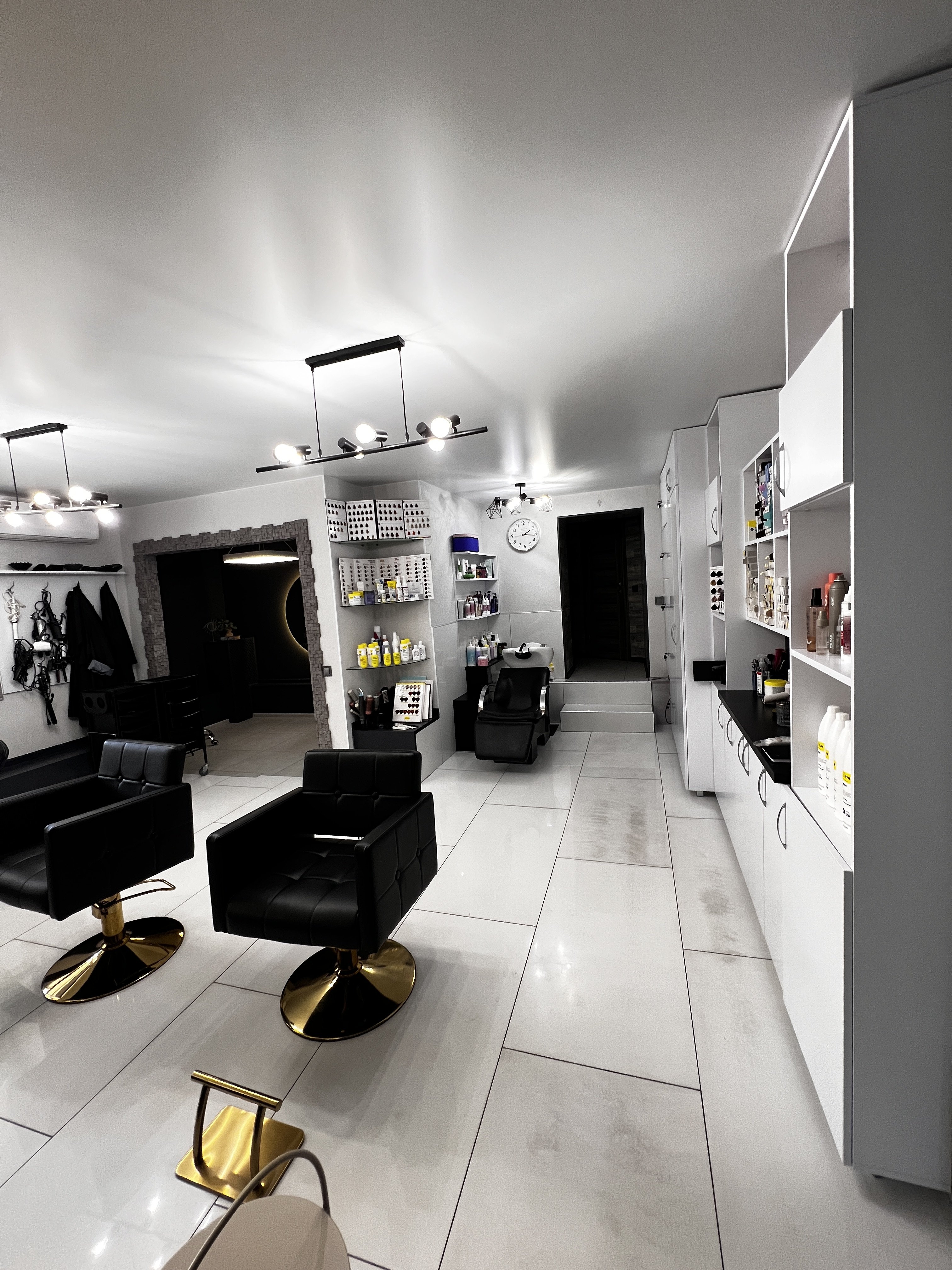 Комерційна нерухомість на вул. Бочарова, 76 м², 98 000$ — FAKTOR