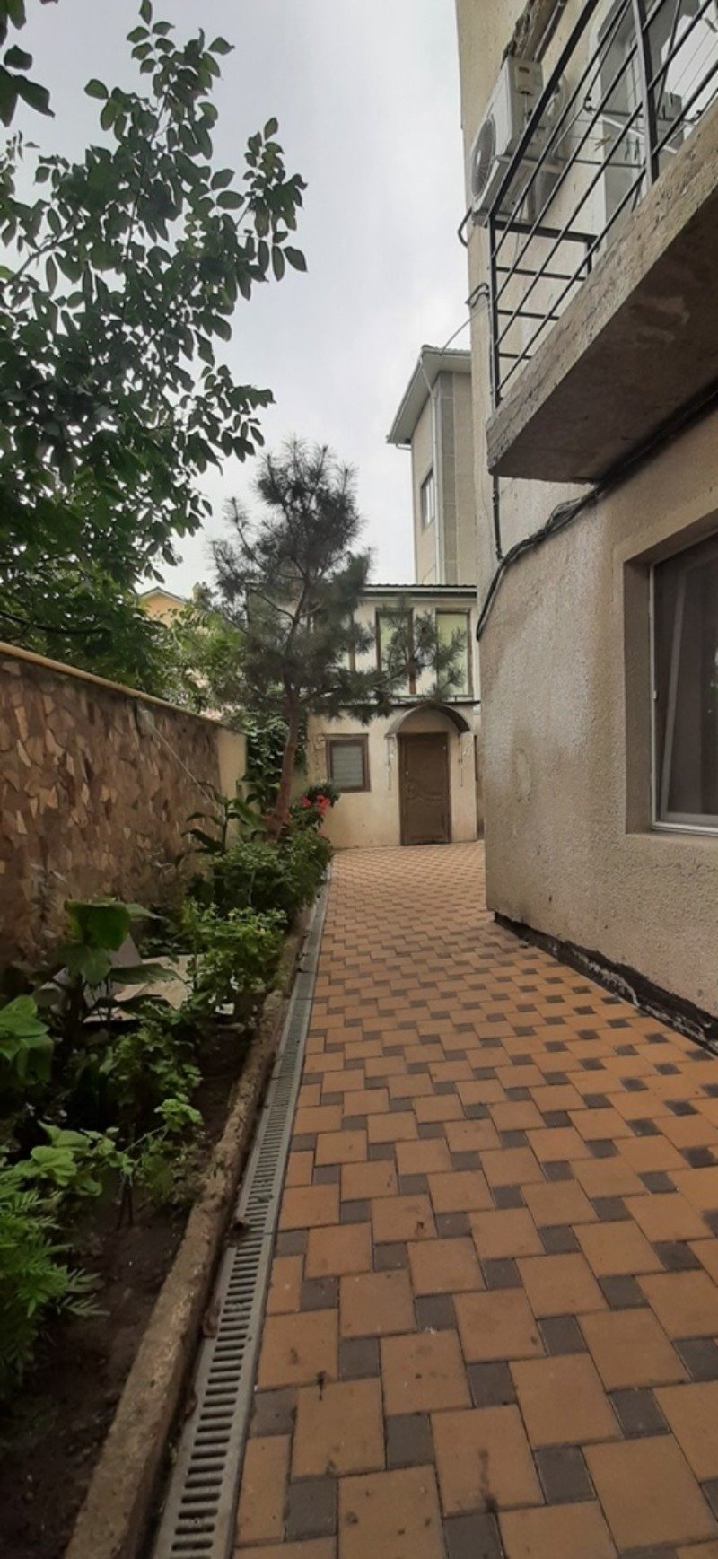 Квартира на вул. Дача Ковалевского, 70 м², 45 000$ — FAKTOR