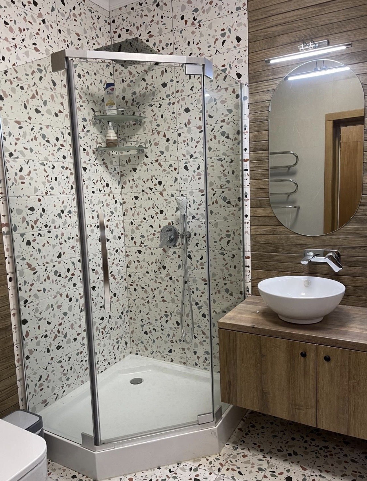 Дом на ул. Западная, 215 м², 350 000$ — FAKTOR
