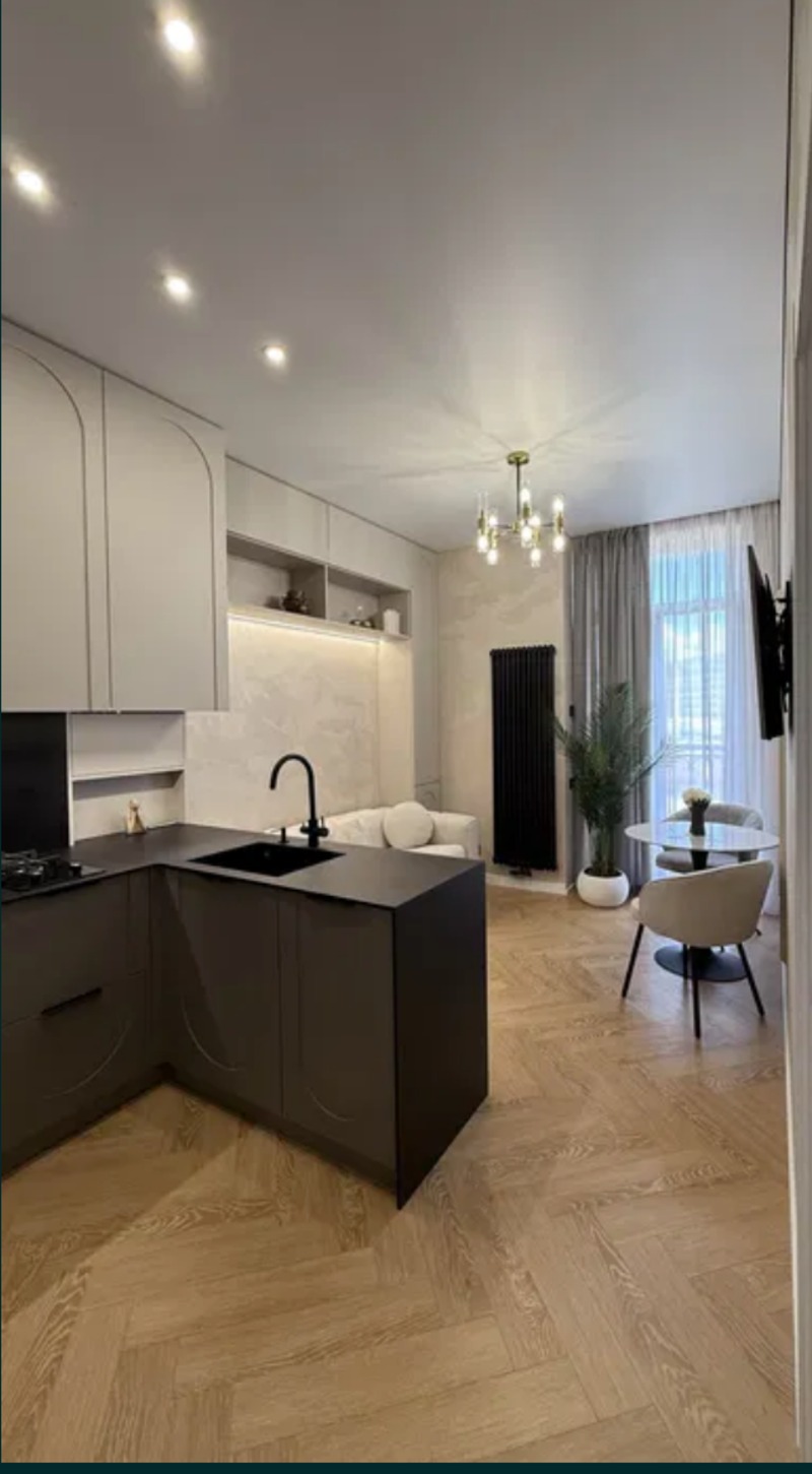 Квартира на ул. Фонтанская дорога (Киевский), 42 м², 150 000$ — FAKTOR