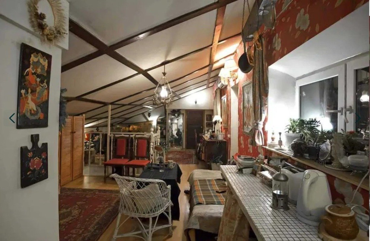Квартира на ул. Еврейская, 165 м², 89 000$ — FAKTOR