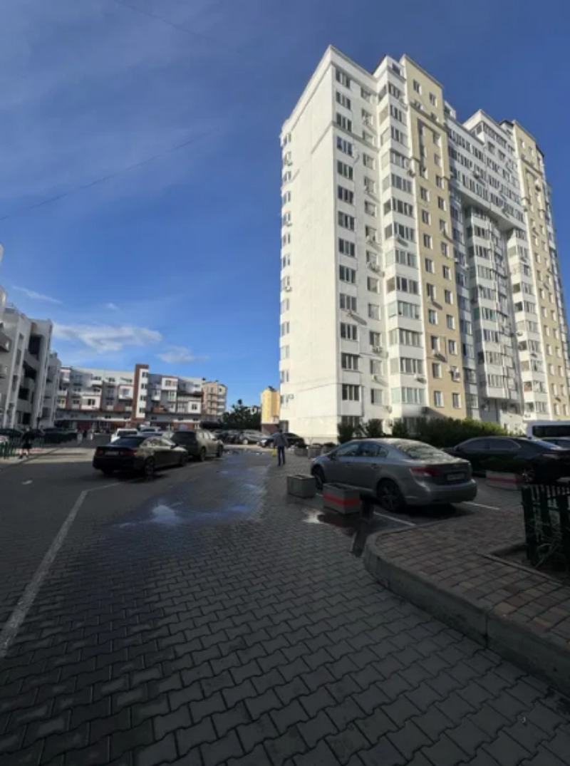 Квартира на вул. Владислава Бувалкина, 43 м², 42 000$ — FAKTOR